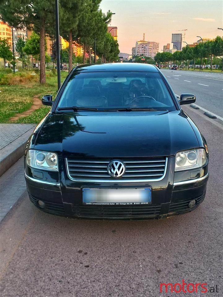 2003' Volkswagen Passat photo #6