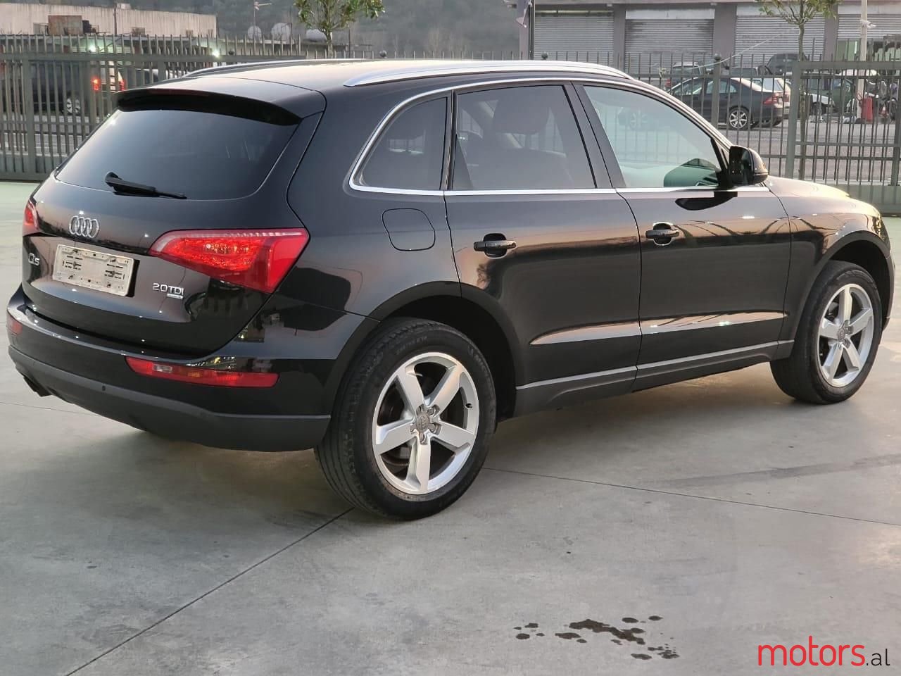 2010' Audi Q5 photo #1
