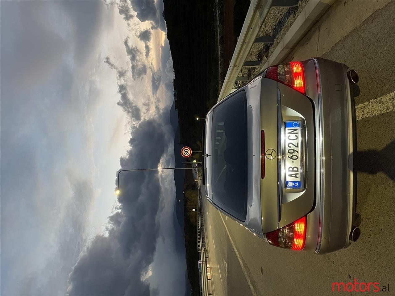 2008' Mercedes-Benz E 320 photo #6