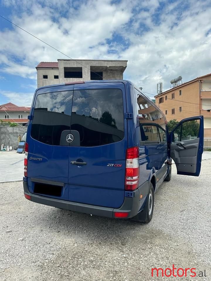 2008' Mercedes-Benz Sprinter photo #3