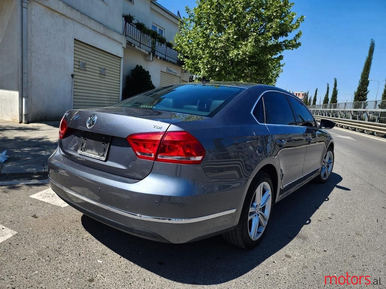 2014' Volkswagen Passat photo #3