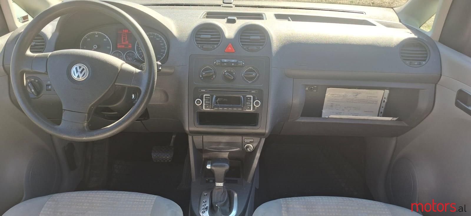 2008' Volkswagen Caddy photo #5