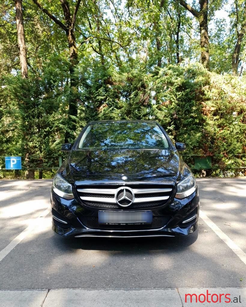 2015' Mercedes-Benz B-Class photo #1