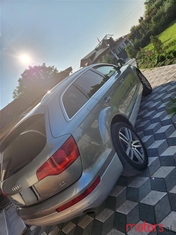 2007' Audi Q7 photo #4