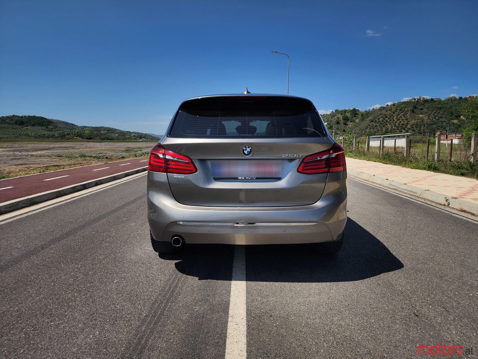 2015' BMW 218 photo #6
