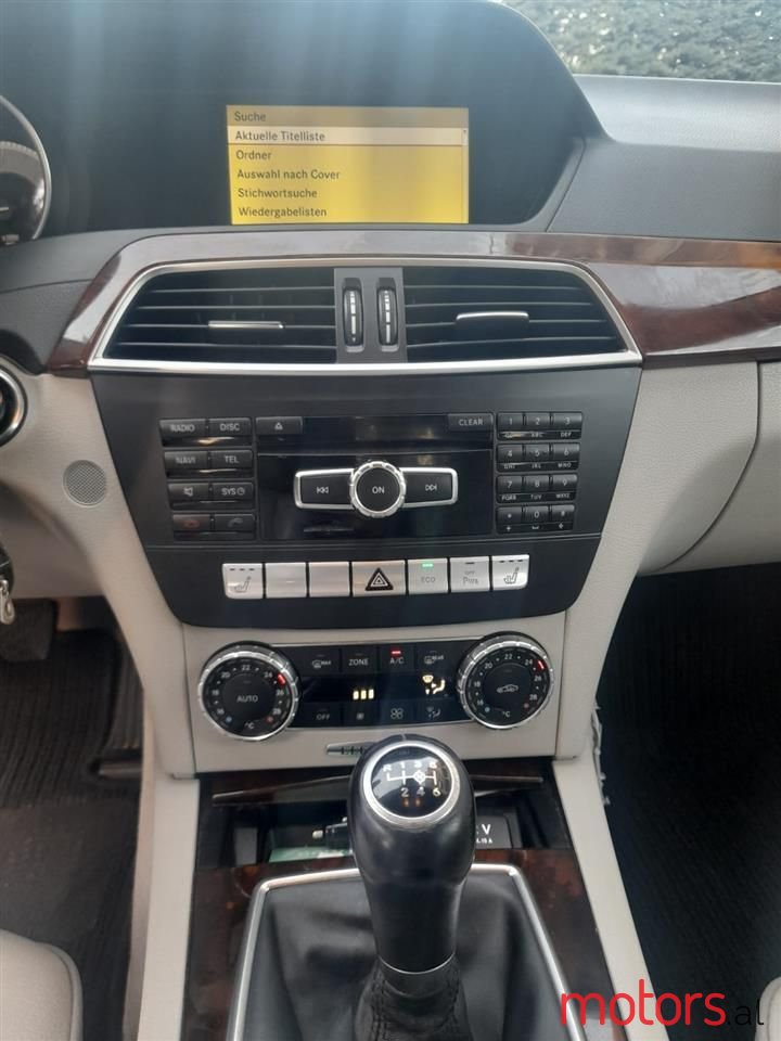 2013' Mercedes-Benz C 220 photo #6