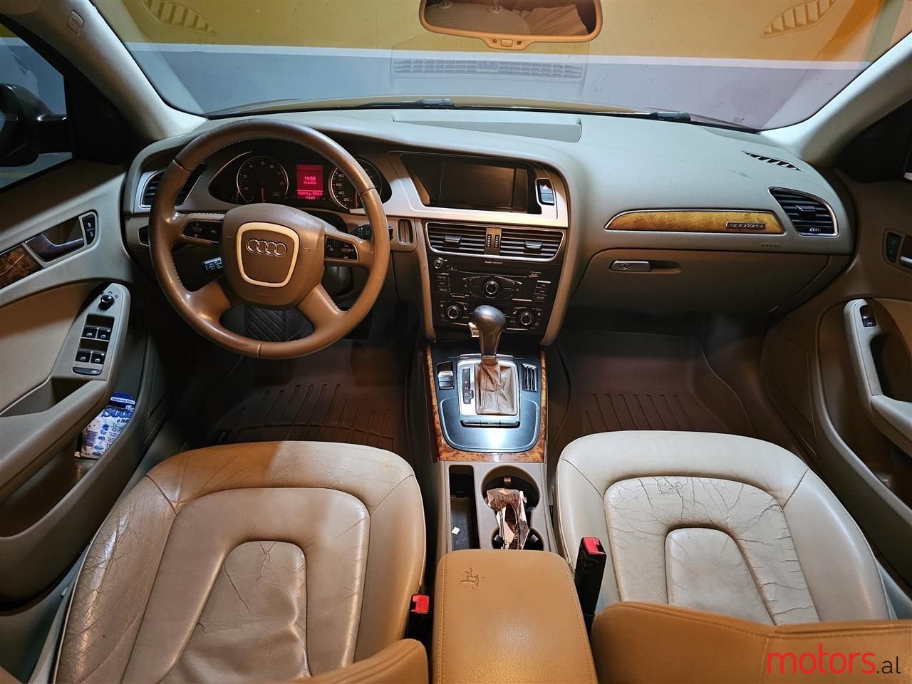 2011' Audi A4 photo #3