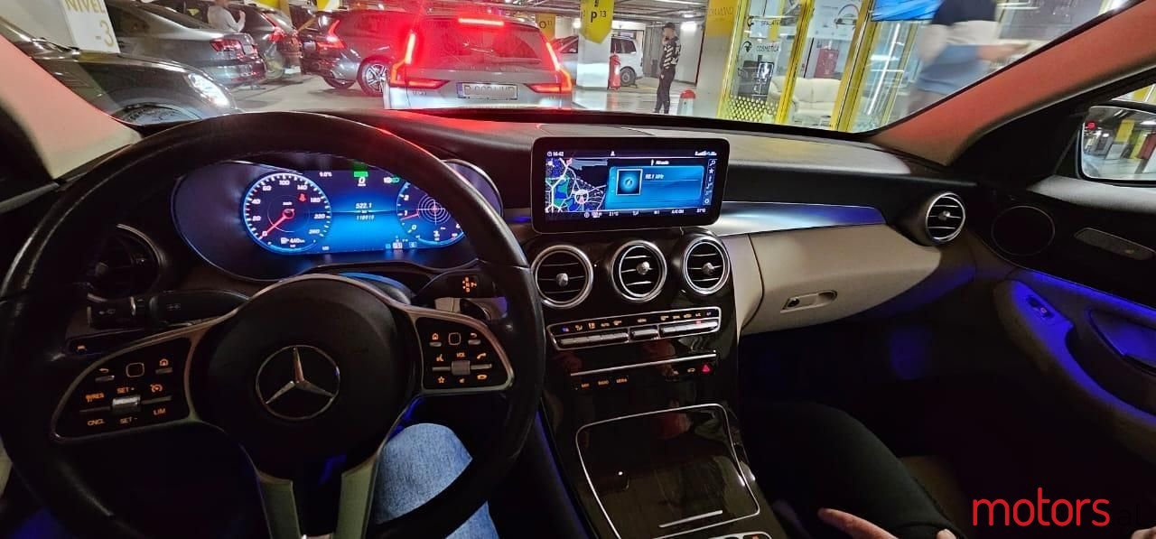 2019' Mercedes-Benz C 200 photo #3