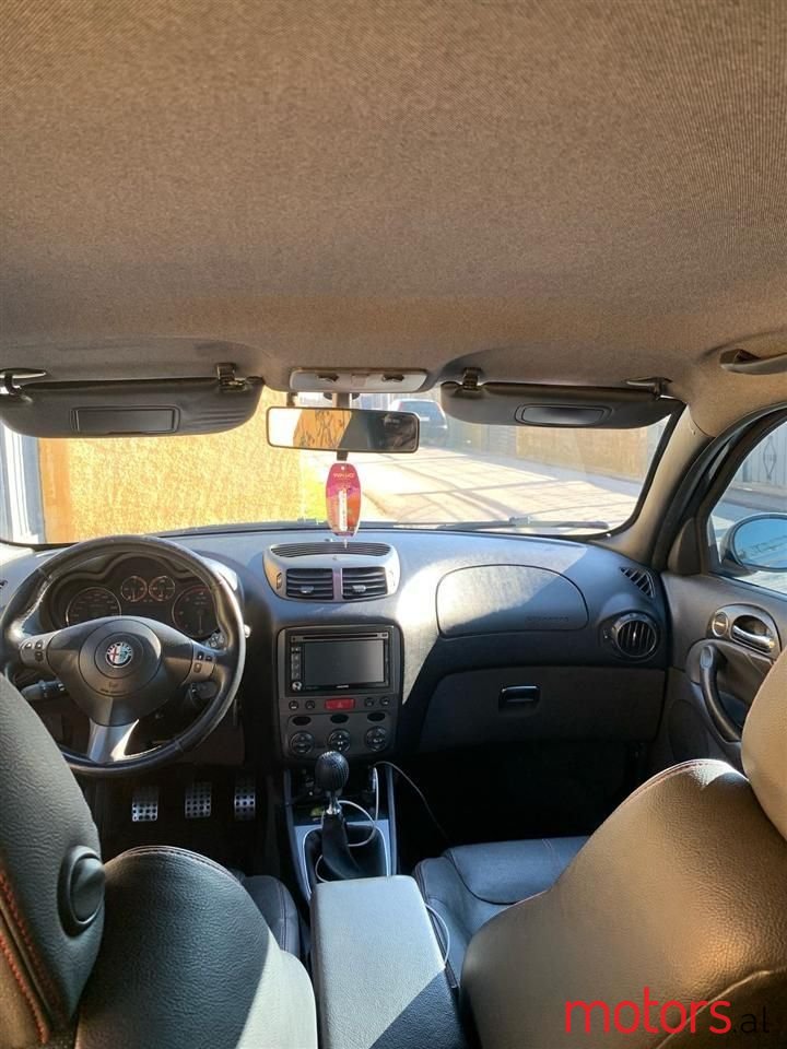 2009' Alfa Romeo Alfa 147 photo #6