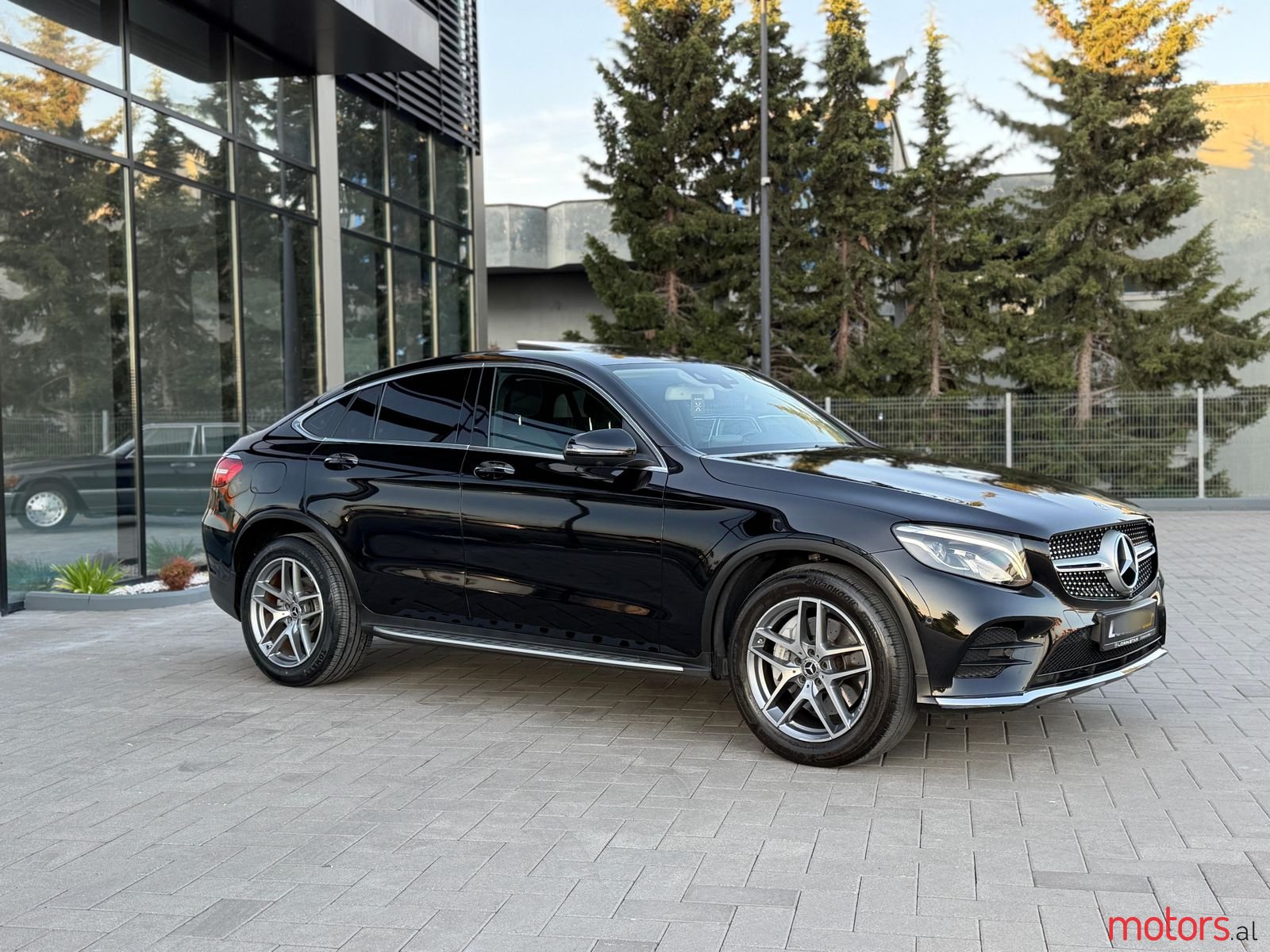 2018' Mercedes-Benz GLC 220 photo #6