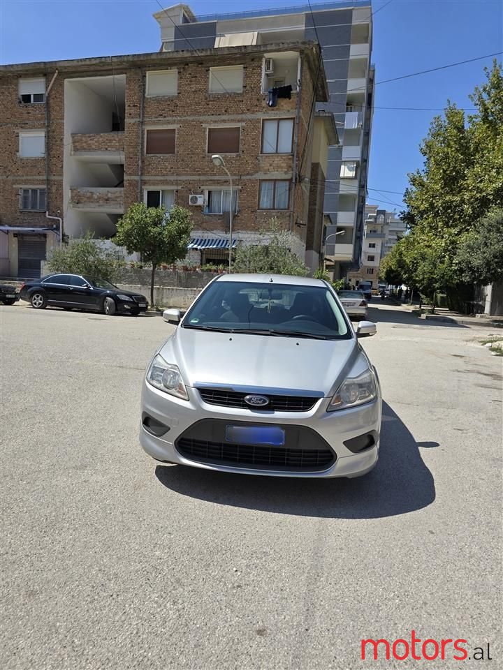 2009' Ford Focus photo #2