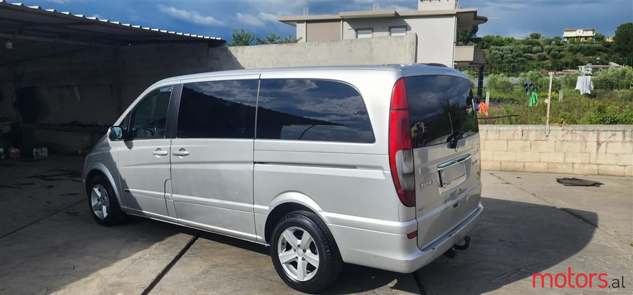 2005' Mercedes-Benz Viano photo #6