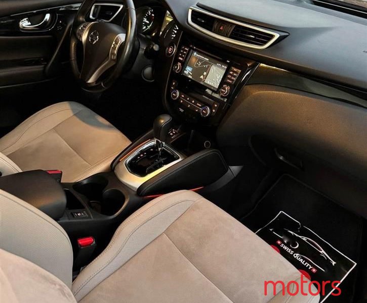 2014' Nissan Qashqai photo #3