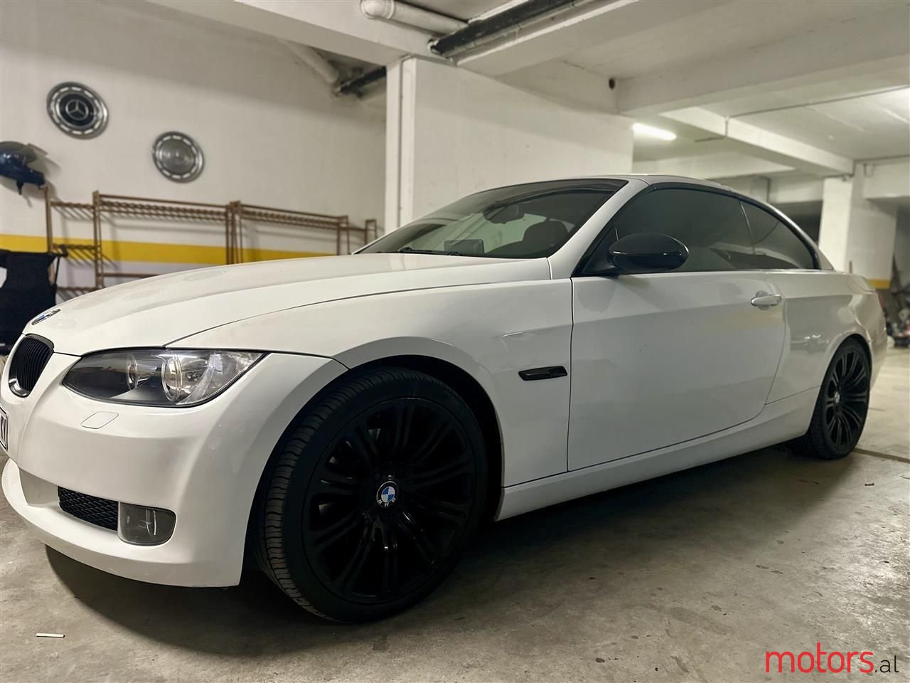 2008' BMW 320 photo #5