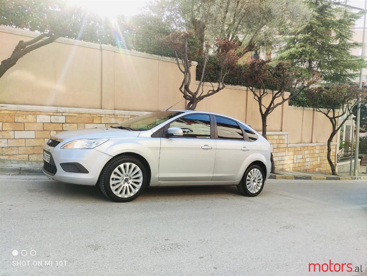 2009' Ford Focus photo #2