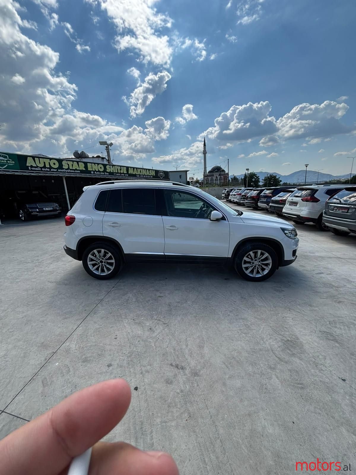 2013' Volkswagen Tiguan photo #3