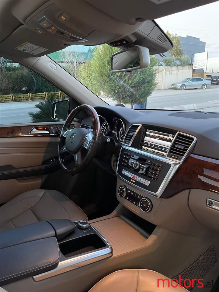 2013' Mercedes-Benz ML 350 photo #6