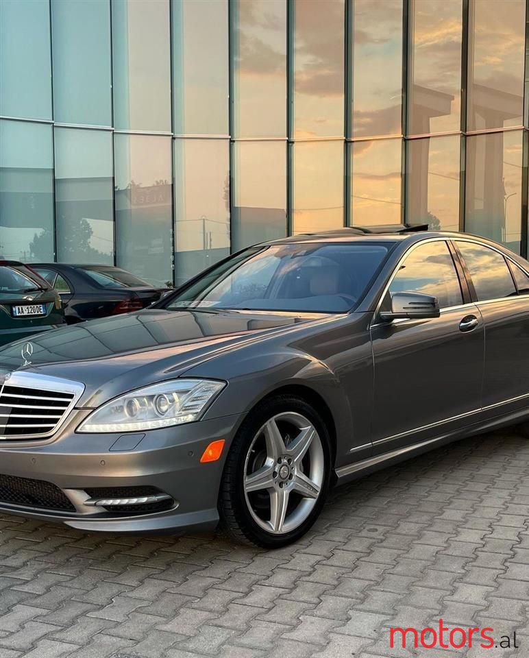 2010' Mercedes-Benz S 450 photo #2