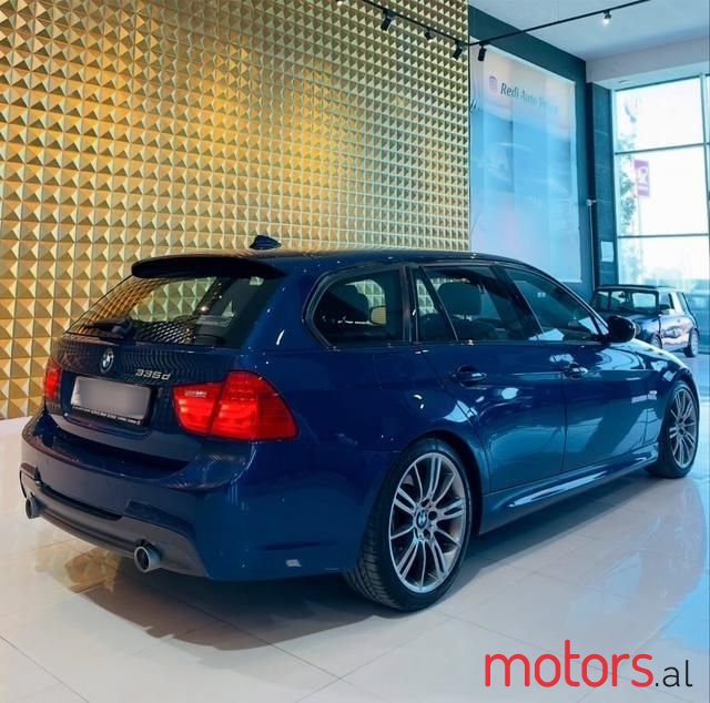 2010' BMW 335 photo #3