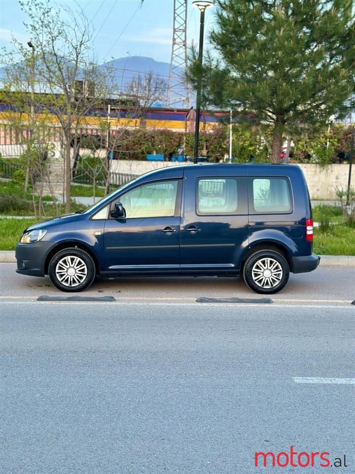 2012' Volkswagen Caddy photo #3