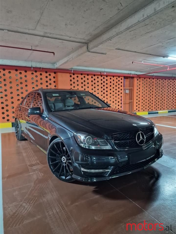 2012' Mercedes-Benz C 30 AMG photo #6