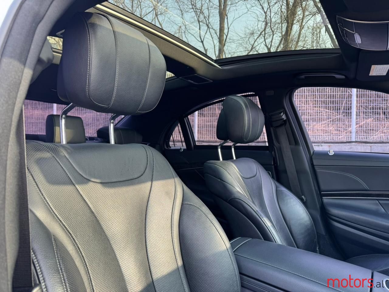 2015' Mercedes-Benz E 350 photo #4