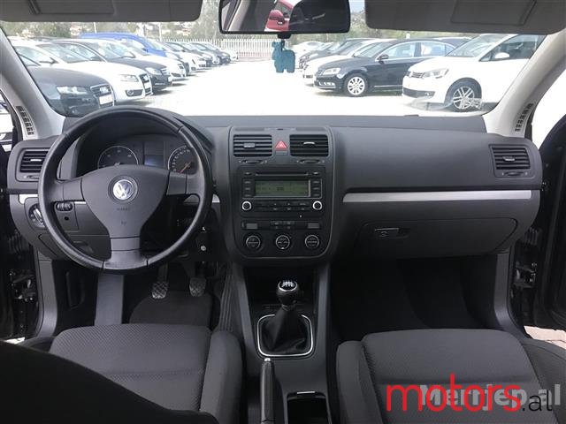 2006' Volkswagen Golf photo #5