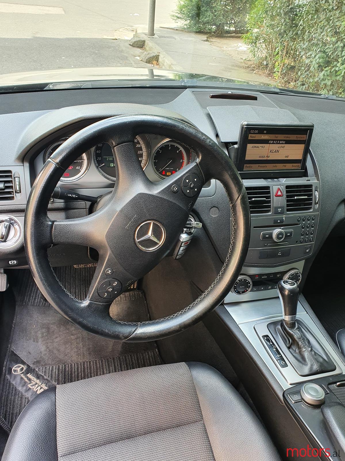 2009' Mercedes-Benz C-Class photo #5