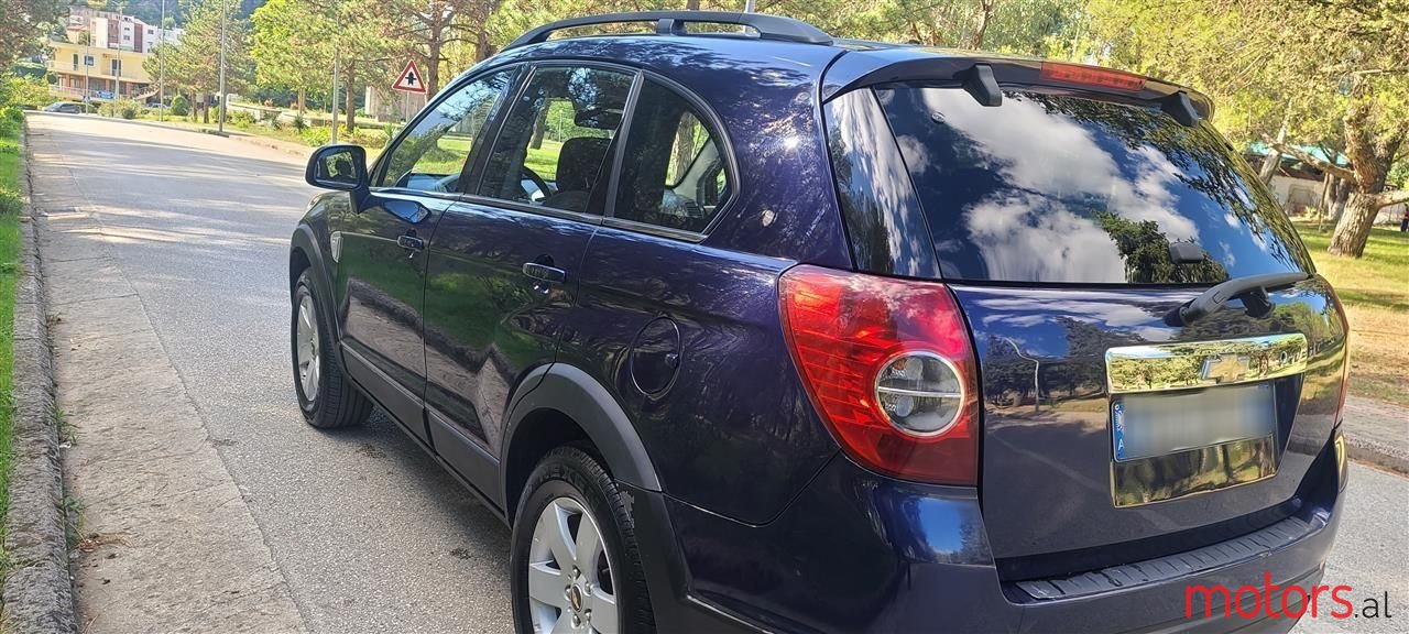 2007' Chevrolet Captiva photo #2