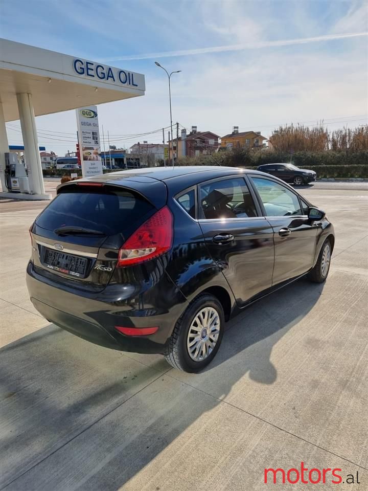 2009' Ford Fiesta photo #4