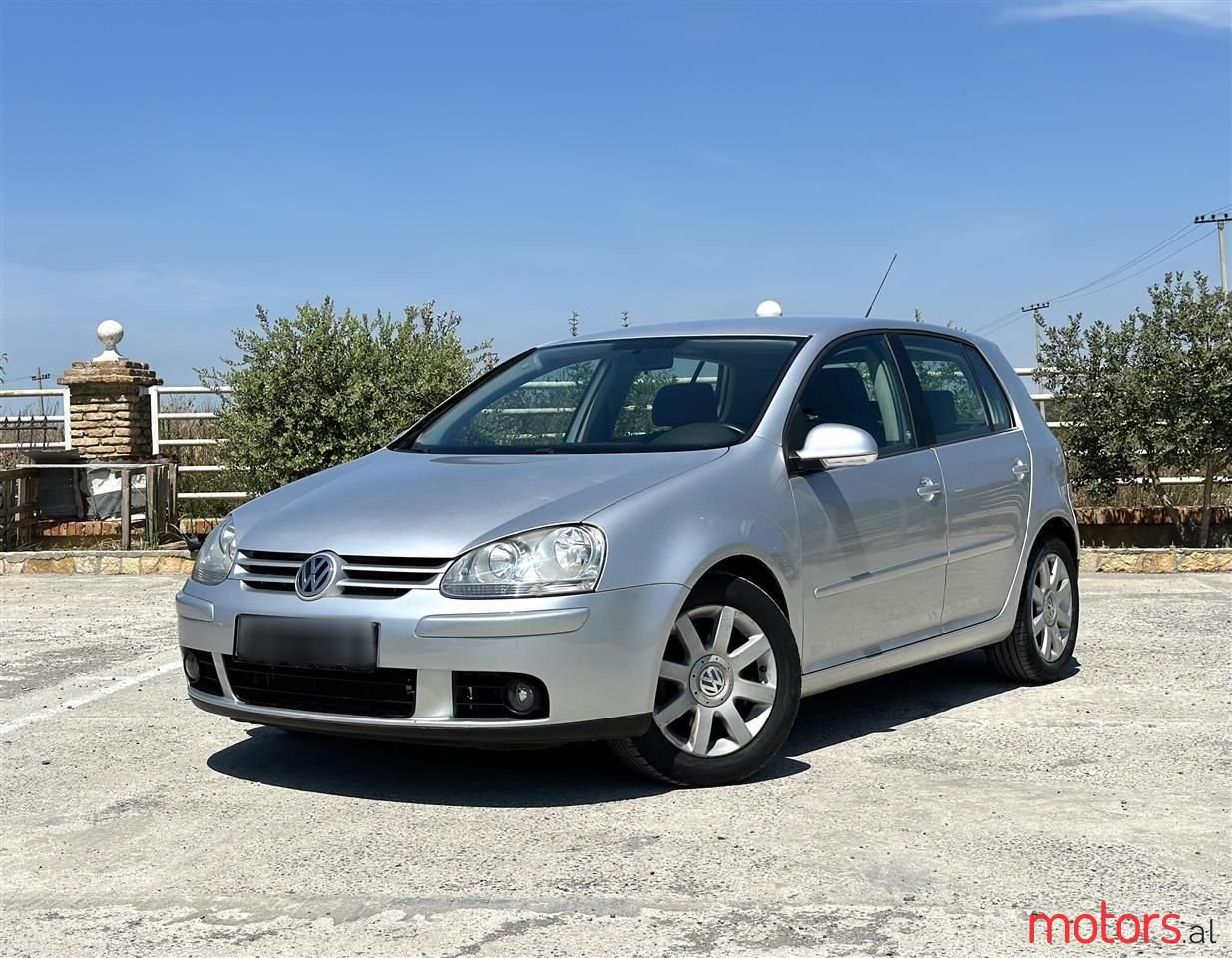 2007' Volkswagen Golf photo #1