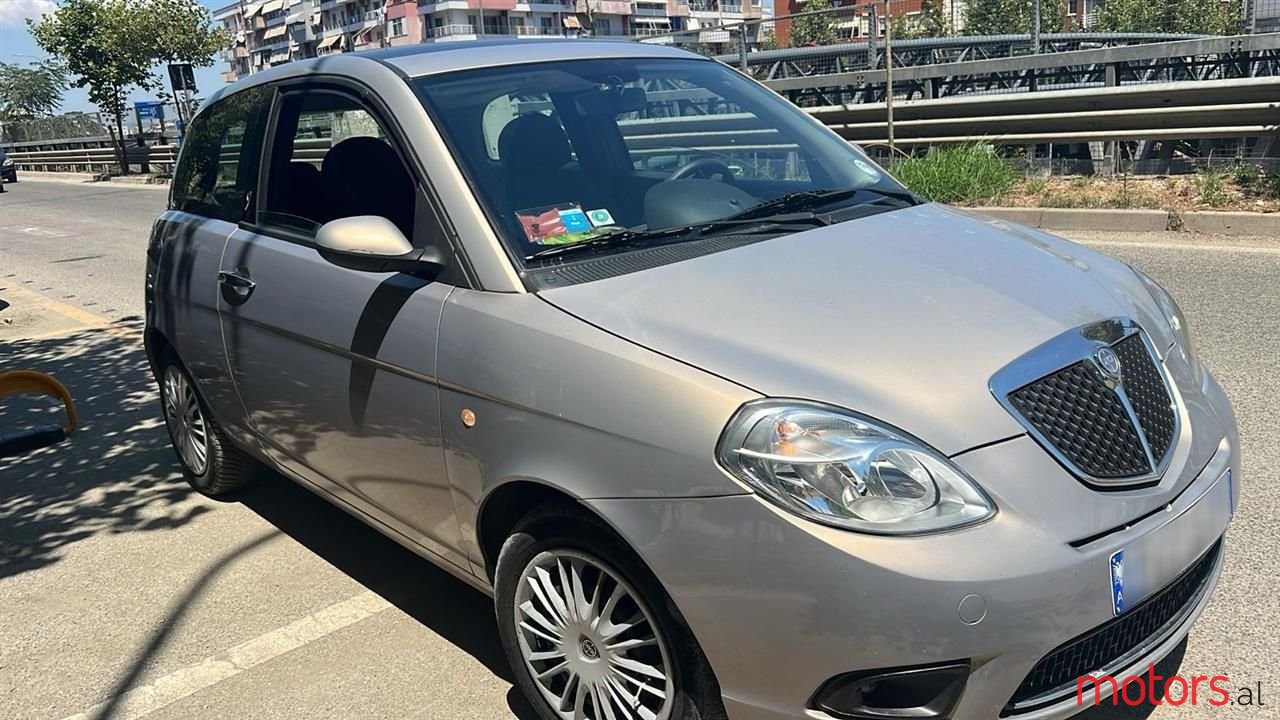 2007' Lancia Ypsilon photo #2