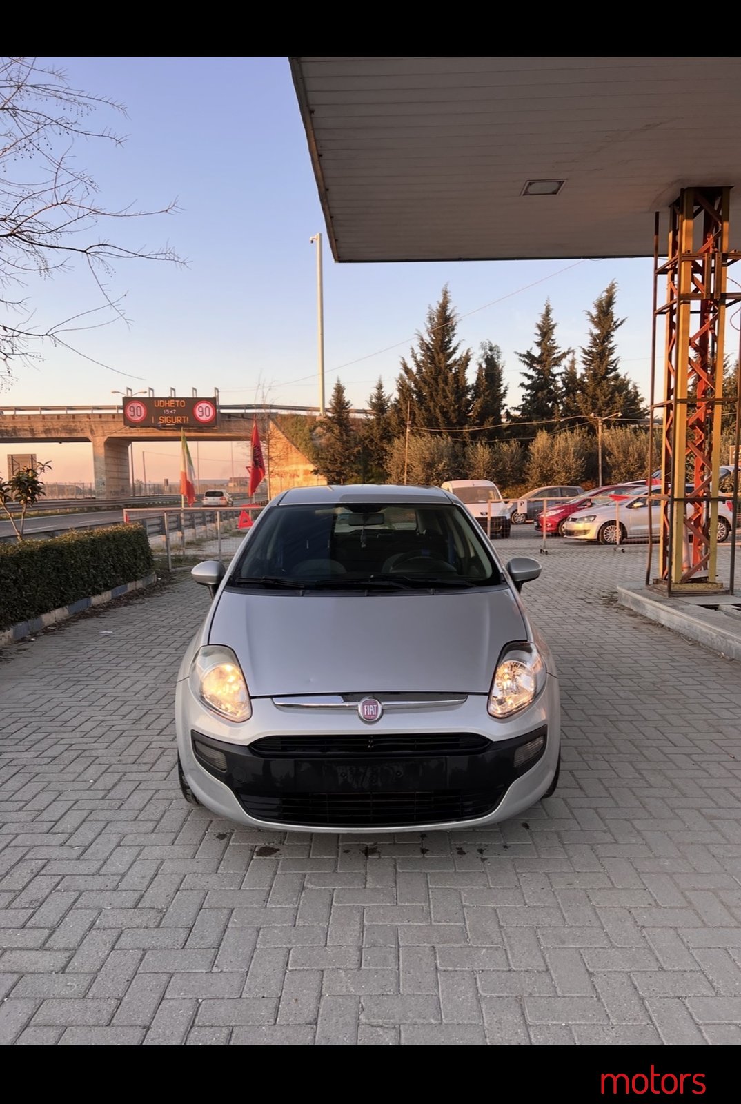 2009' Fiat Grande Punto photo #3