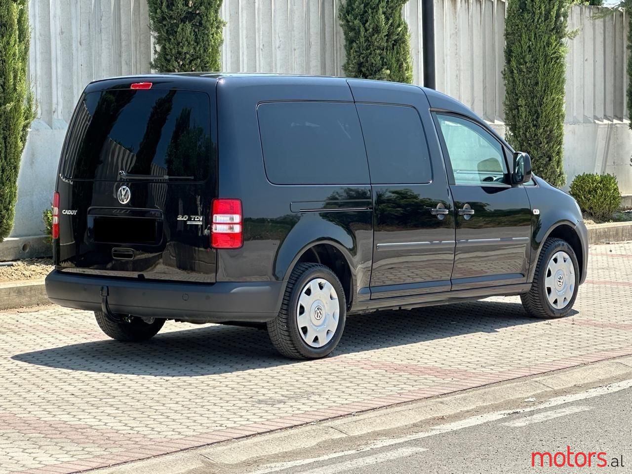 2013' Volkswagen Caddy photo #4