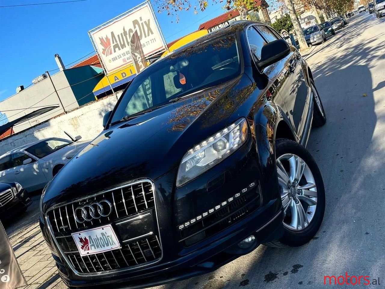 2013' Audi Q7 photo #1