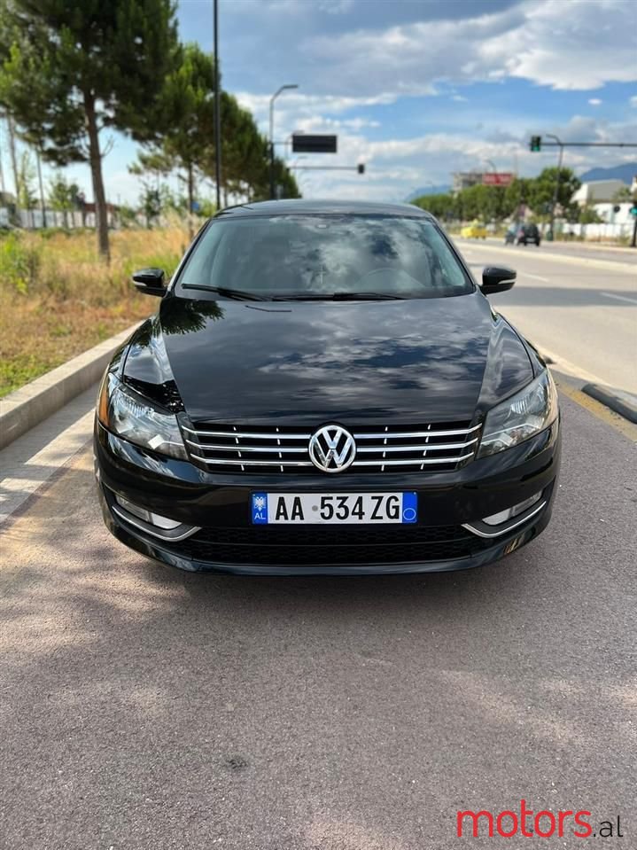 2014' Volkswagen Passat photo #6