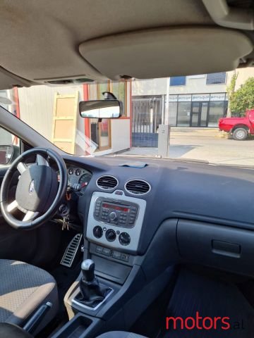 2005' Ford Focus photo #5