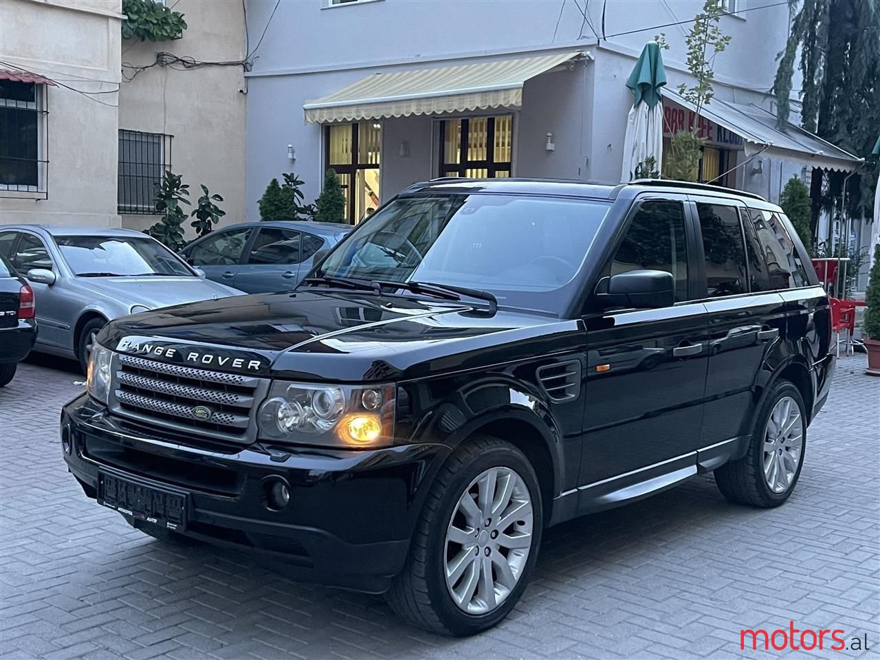 2008' Land Rover Range Rover Sport photo #1