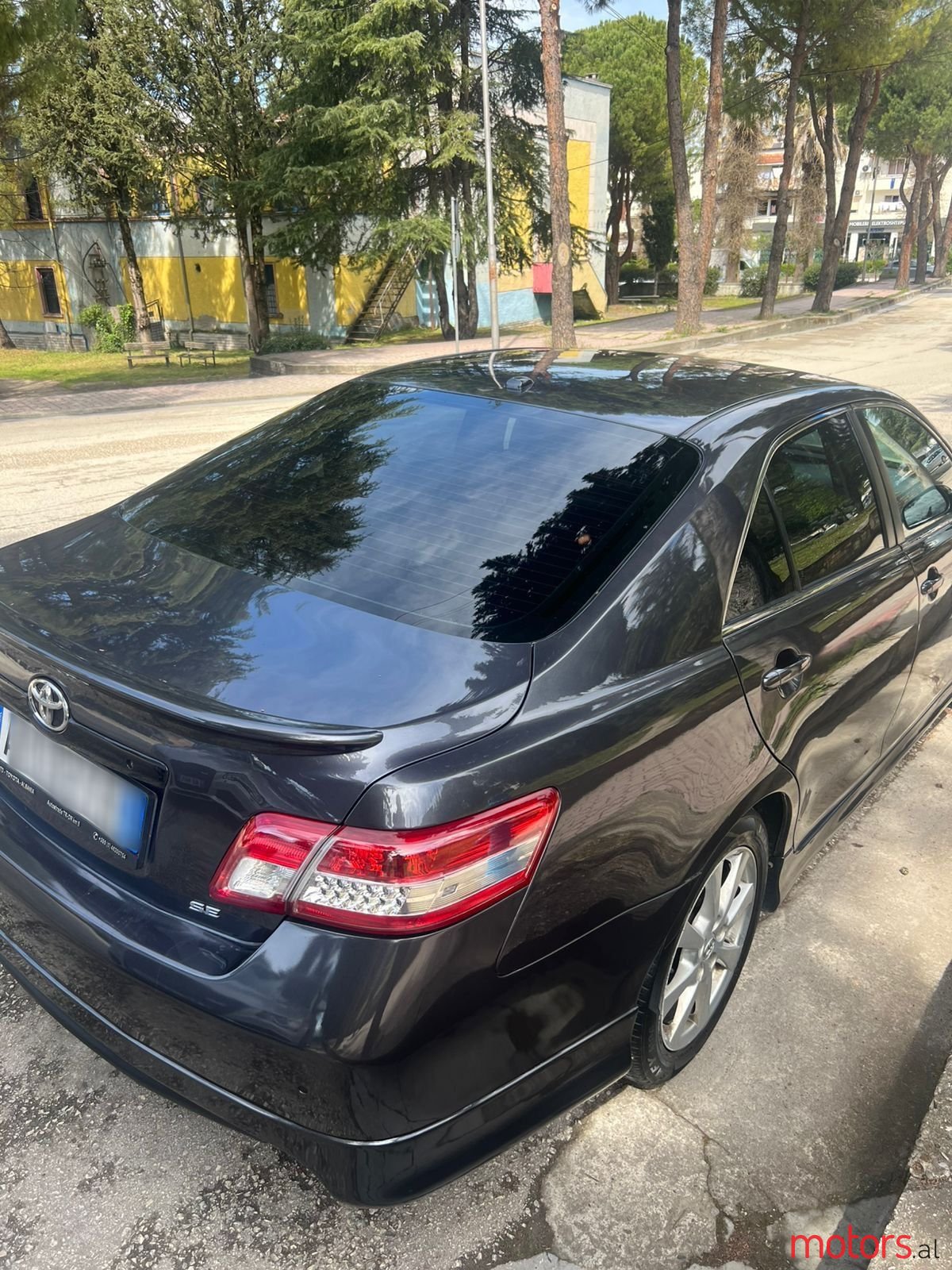 2011' Toyota Camry photo #4