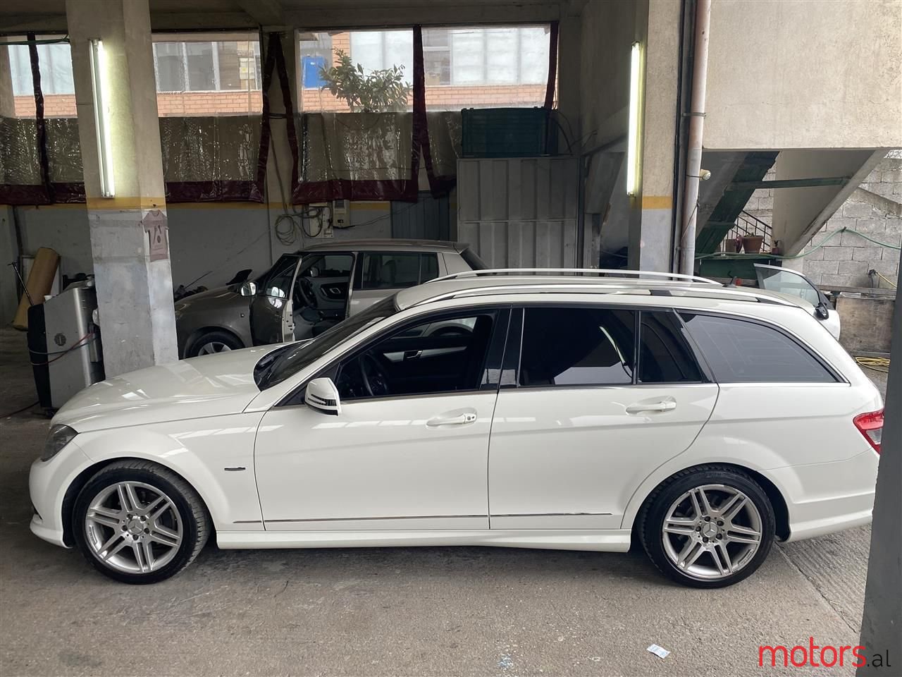 2008' Mercedes-Benz C 180 photo #1