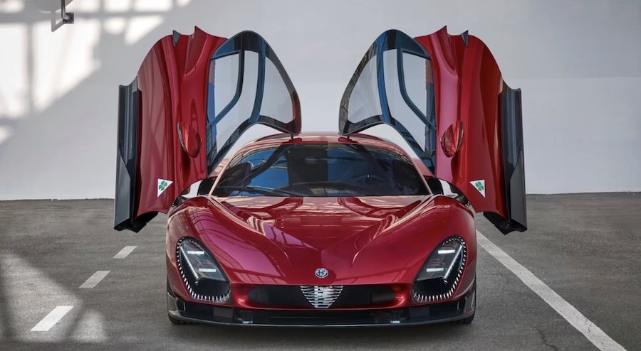 Alfa Romeo 33 Stradale Sold for €10