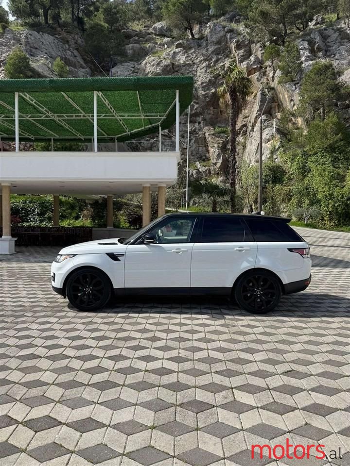 2015' Land Rover Range Rover Sport photo #1
