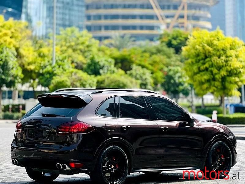 2014' Porsche Cayenne photo #6