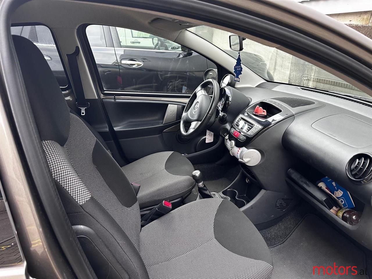 2013' Toyota Aygo photo #3