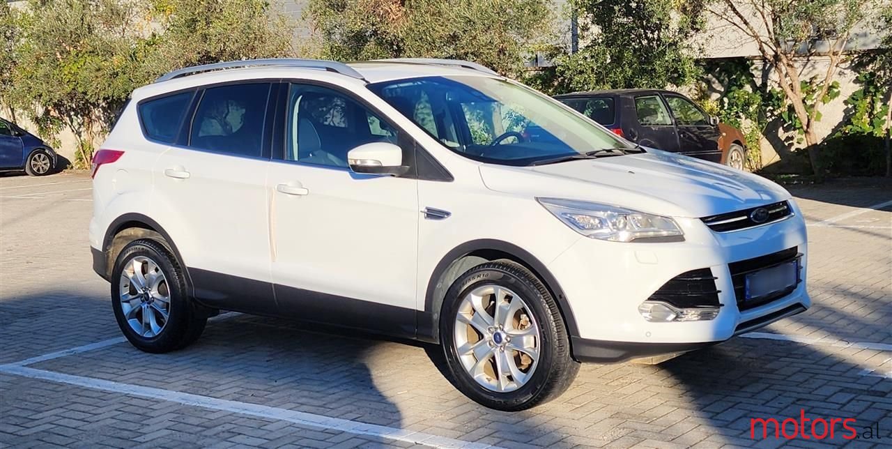 2016' Ford Kuga photo #3