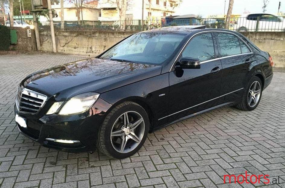 2010' Mercedes-Benz E 250 photo #2
