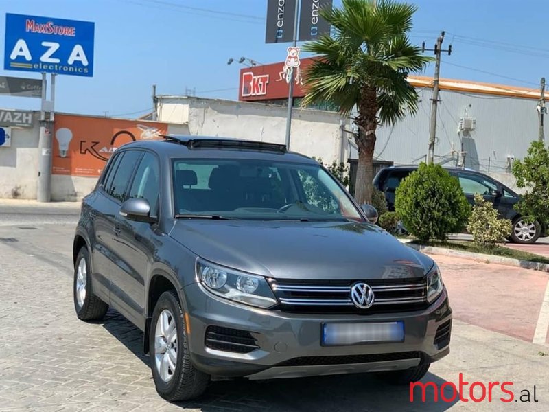 2013' Volkswagen Tiguan photo #4