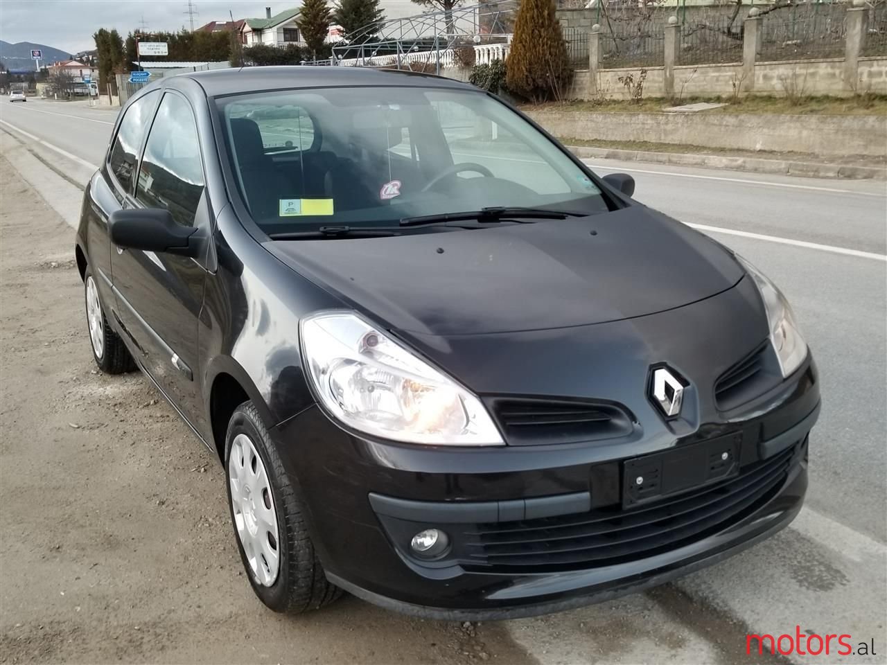 2006' Renault Clio photo #1