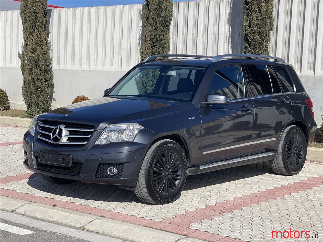 2010' Mercedes-Benz GLK 220 photo #1