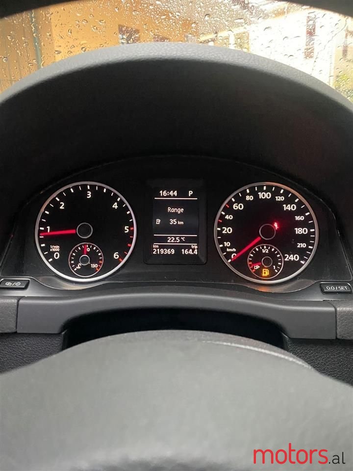 2013' Volkswagen Tiguan photo #5